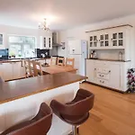 Luxurious 5 Bedroomed With Sea View Close To Lettermacaward