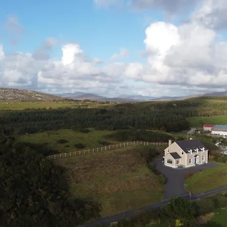 Luxurious 5 Bedroomed With Sea View Close To Lettermacaward