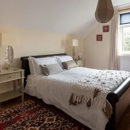 Luxurious 5 Bedroomed With Sea View Close To Semesterbostad Lettermacaward